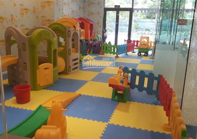 Cần bán căn hộ Rivera Park Thành Thái, tầng cao, view đẹp, 88m2, 2PN, 2WC, LH: 0986533131