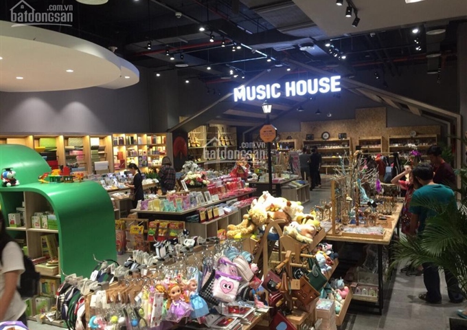 Bán căn hộ officetel Four Square 152 Nguyễn Khoái, Q4, chỉ 650 triệu. LH 0977208007