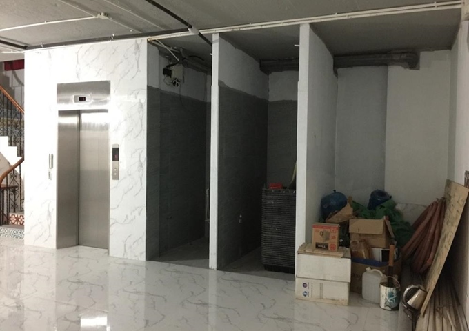 Cho thuê mặt bằng kinh doanh đẹp ngõ 10 Tôn Thất Tùng, Đống Đa, Hà Nội. Liên hệ: Sơn 0983190786