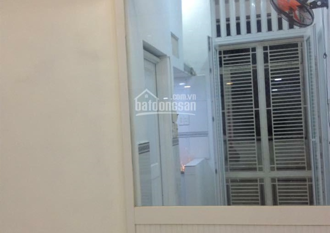 Chính chủ bán căn hộ chung cư trung tâm Quận 3, 13C Kỳ Đồng, P9, Q3. LH: 01667814895 - Phương