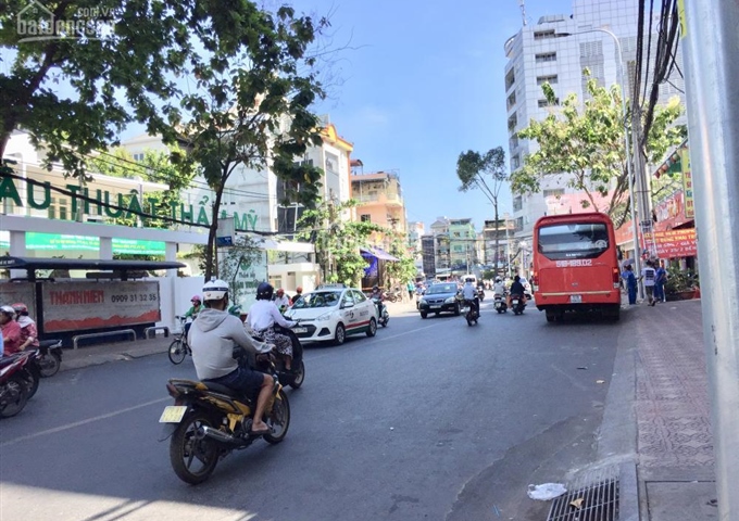 Chính chủ bán căn hộ chung cư trung tâm Quận 3, 13C Kỳ Đồng, P9, Q3. LH: 01667814895 - Phương