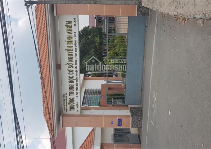 Bán đất ngay trường THCS Nguyễn Bỉnh Khiêm thị trấn Dầu Tiếng. Diện tích 7,51m x 35,29m = 277m2