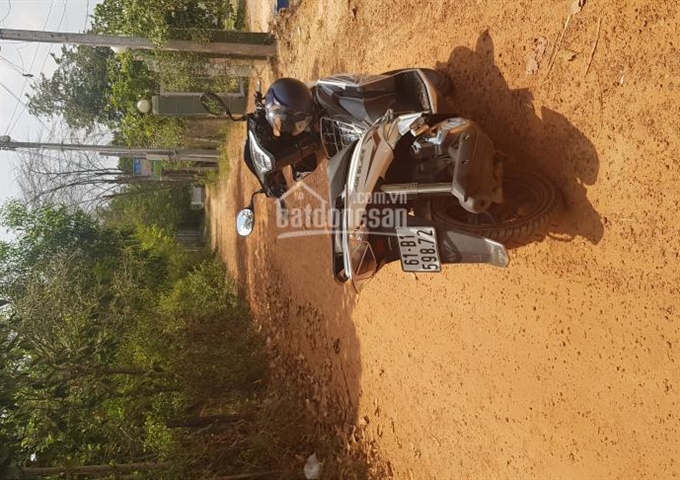 Bán đất ngay trường THCS Nguyễn Bỉnh Khiêm thị trấn Dầu Tiếng. Diện tích 7,51m x 35,29m = 277m2