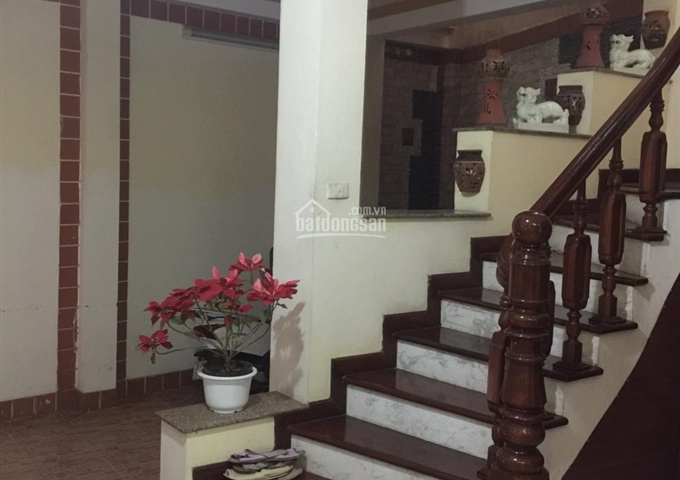 Bán nhà 57B Phan Chu Trinh, Quận Hoàn Kiếm, diện tích 60m2 x 4,5 tầng