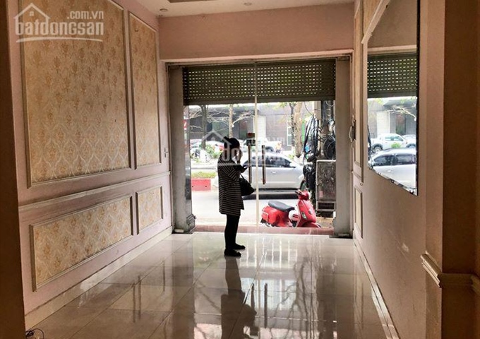 Chính chủ cho thuê nhà tầng 2, 3, 4 mặt phố 119 Trần Đăng Ninh, 50m2, 6tr/tháng, có thang máy