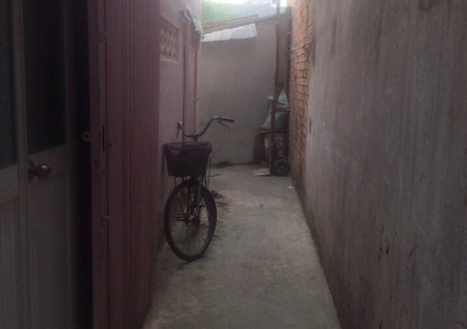 Bán nhà hẻm 17/26a Lương Minh Nguyệt, Tân Thới Hoà, Q.Tân Phú.Nhà đúc 2 tấm. Vị trí tôt.01224249733