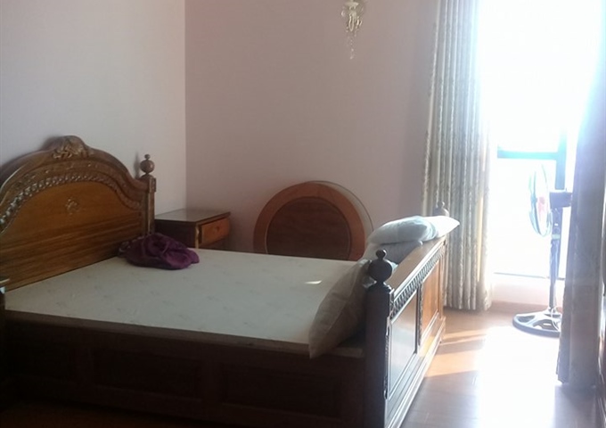 CC cho thuê CHCC tại Ngọc Khánh Plaza, full nội thất cao cấp, view hồ Ngọc Khánh. LH: 0964292929