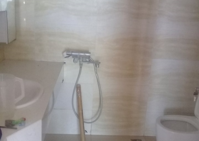 CC cho thuê CHCC tại Ngọc Khánh Plaza, full nội thất cao cấp, view hồ Ngọc Khánh. LH: 0964292929