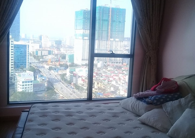 CC cho thuê CHCC tại Ngọc Khánh Plaza, full nội thất cao cấp, view hồ Ngọc Khánh. LH: 0964292929
