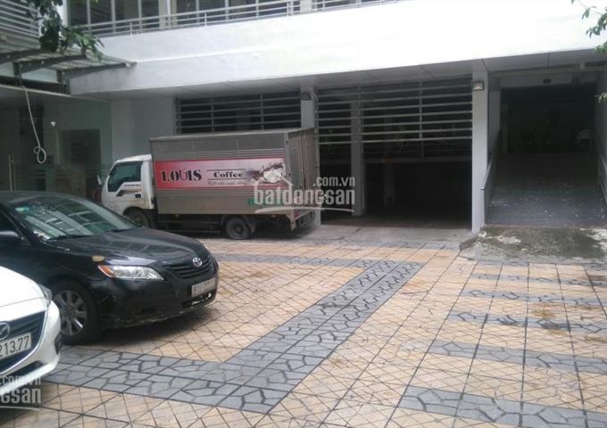 Cho thuê văn phòng tại tòa nhà văn phòng 201 Khâm Thiên, sàn 100m2, đầy đủ tiện nghi giá rẻ