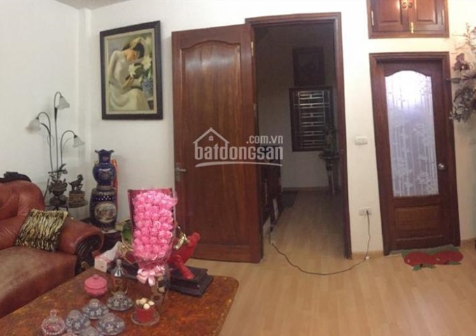 Bán nhà ngõ 317 Tây Sơn 50m2, 5 tầng mới đẹp, 4,8 tỷ full nội thất, ngõ rộng đẹp, LH 0936181212