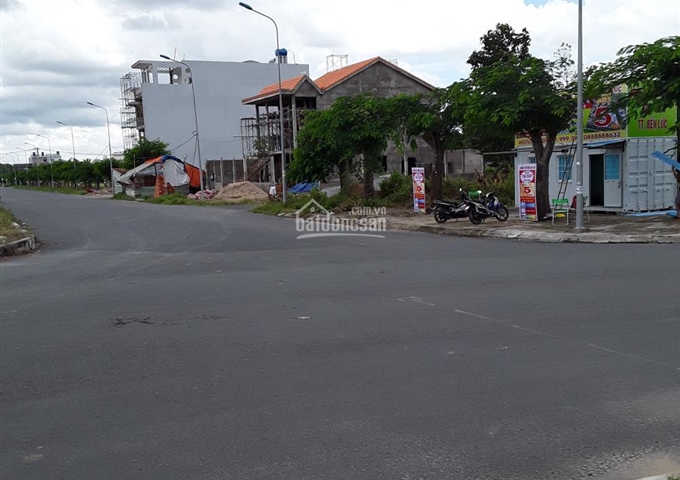 Bán đất KDC 135 Bến Lức, 100m2, 800 triệu, sổ hồng riêng