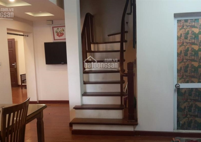 Bán CHTT C4 ngõ 4 Vũ Ngọc Phan, DT 200m2 x 2 tầng, giá 3,8 tỷ