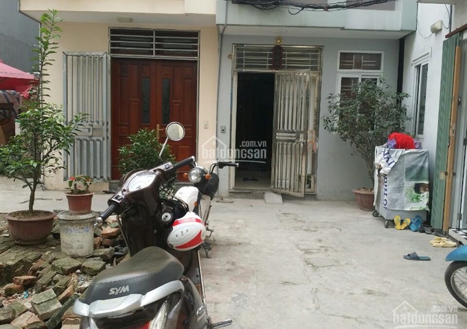 Bán nhà cấp 4 tại Tây Mỗ, Nam Từ Liêm, Hà Nội, dt 42m2, mt 4.3m, giá 1,35ty bao sang sổ