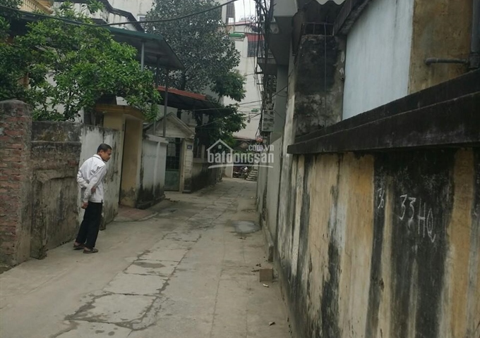 Bán nhà cấp 4 tại Tây Mỗ, Nam Từ Liêm, Hà Nội, dt 42m2, mt 4.3m, giá 1,35ty bao sang sổ