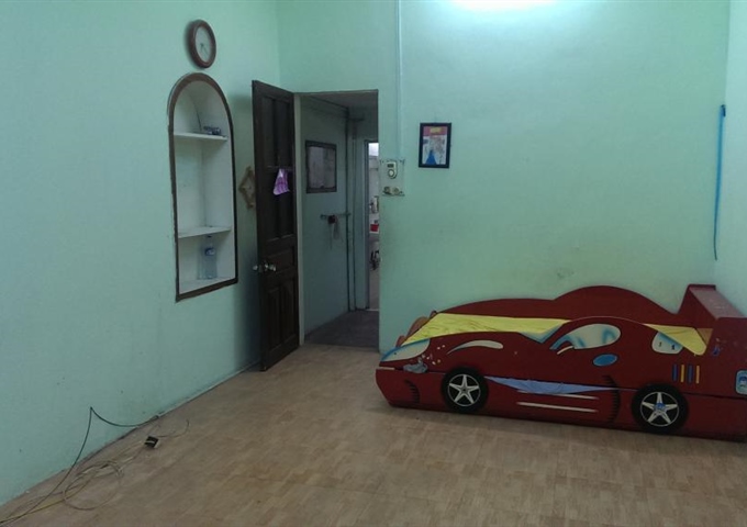 Bán nhà xây 3 tầng, ngõ Thịnh Hào 2, Tôn Đức Thắng, SĐCC, 55m2