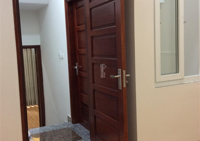 Bán nhà 35m2 tại tổ 20, P. Ngọc Thụy cực đẹp