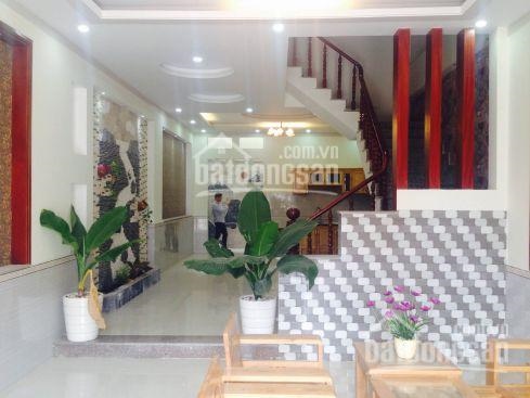 Bán gấp nhà hẻm 235 Thích Quảng Đức, P14, Q Phú Nhuận